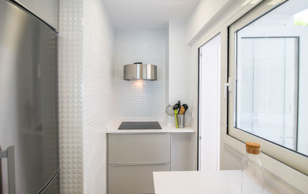 Velazquez - Photo 10